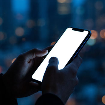 mobile phone blue light